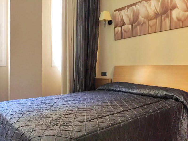 Dream Suites And Apartments Almeria Centro Dış mekan fotoğraf